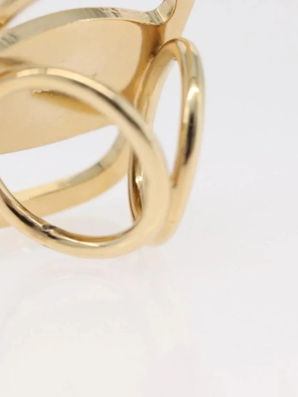 Salvatore Ferragamo Vala Ring metal Gold Auth 174691A